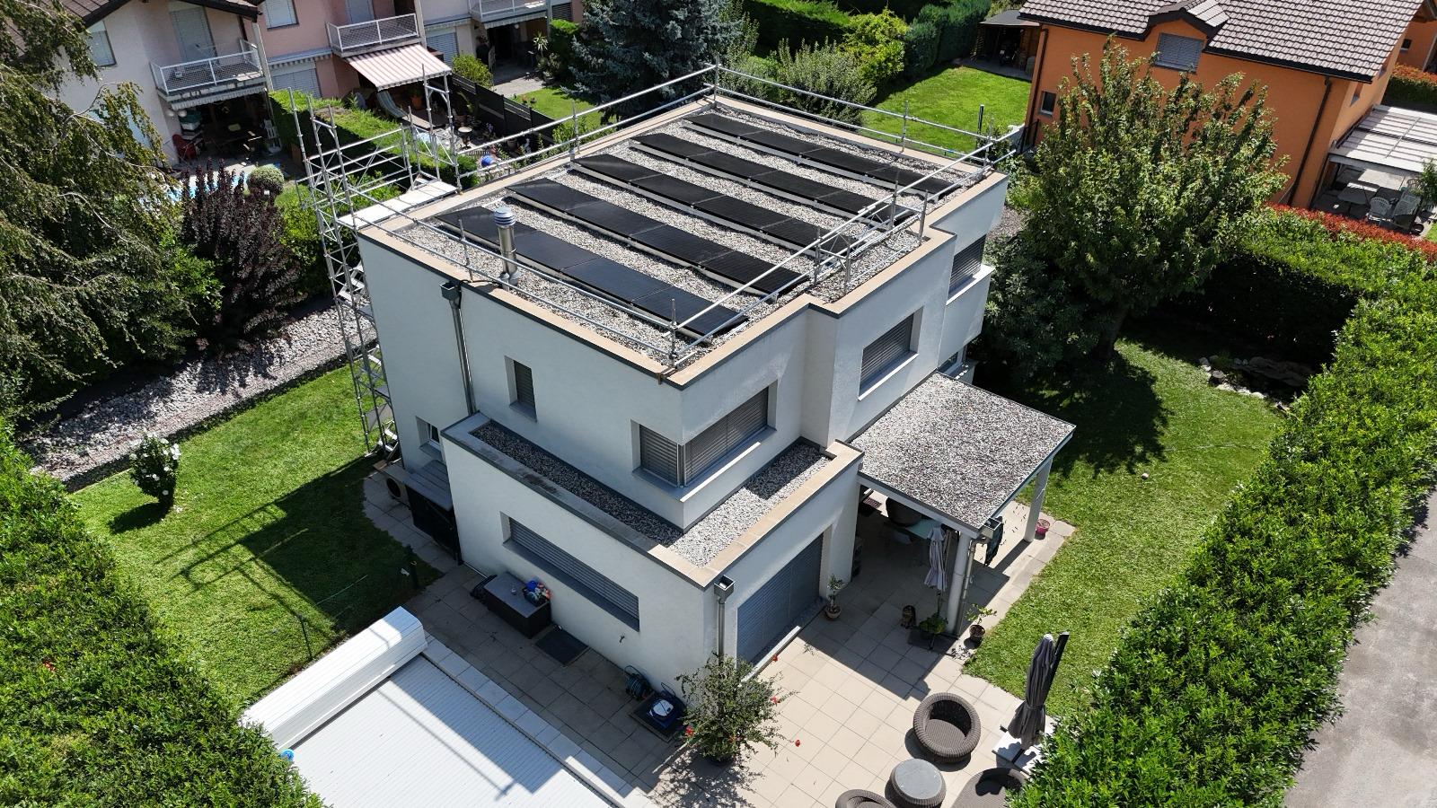 Photo installation 38